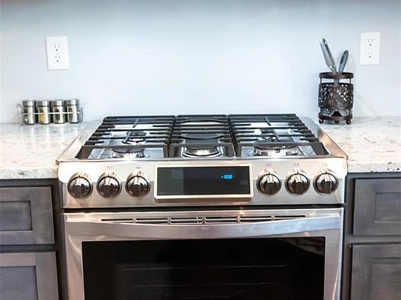 Chef Collection Gas Range