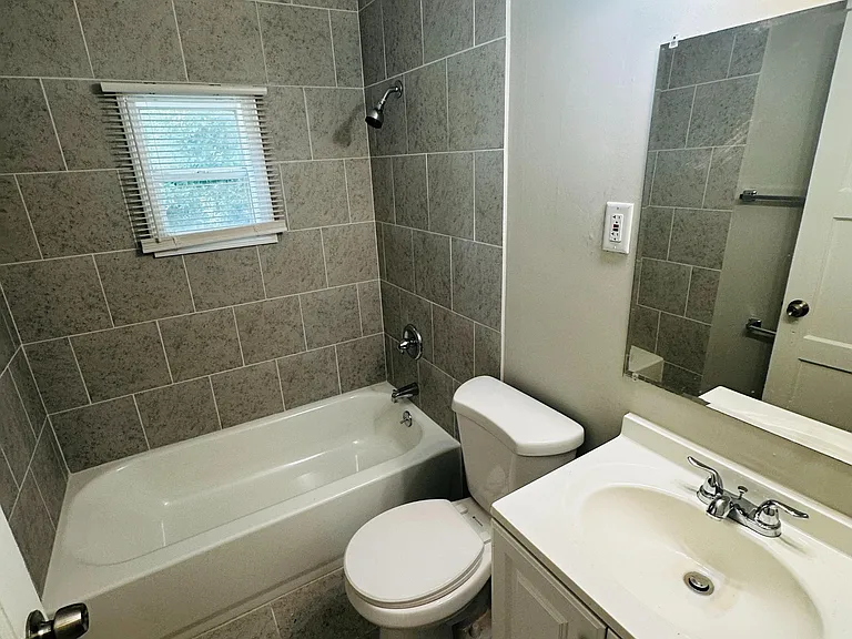 857 Bowen Cir — Photo 9