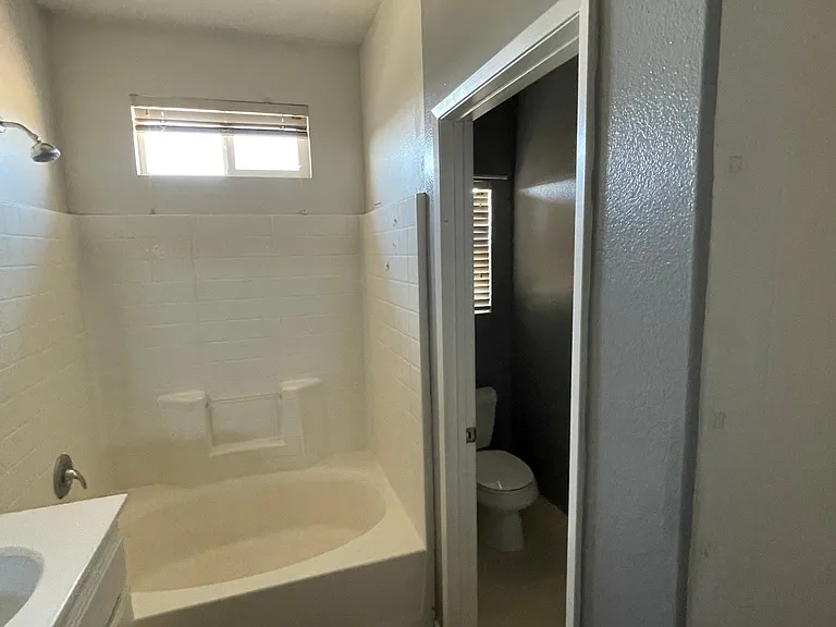 Inyo Ct — Photo 41