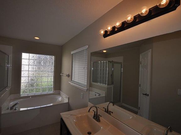 4th image of 171 Sweetbrier Branch Ln