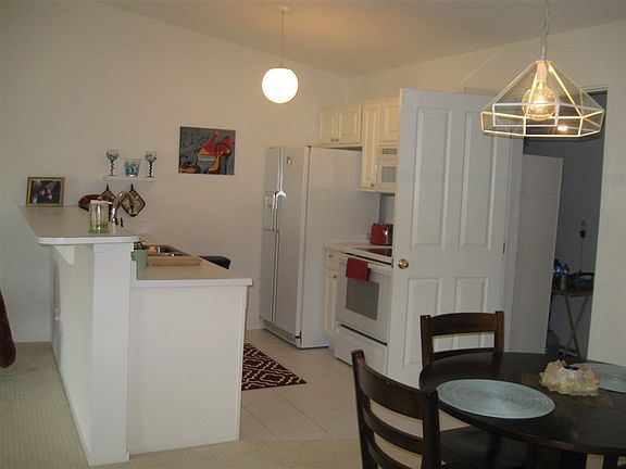 5th image of 1145 Parkside Cir