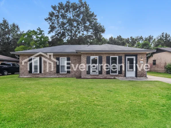 6442 Pinebrook Dr, Montgomery, AL 36117