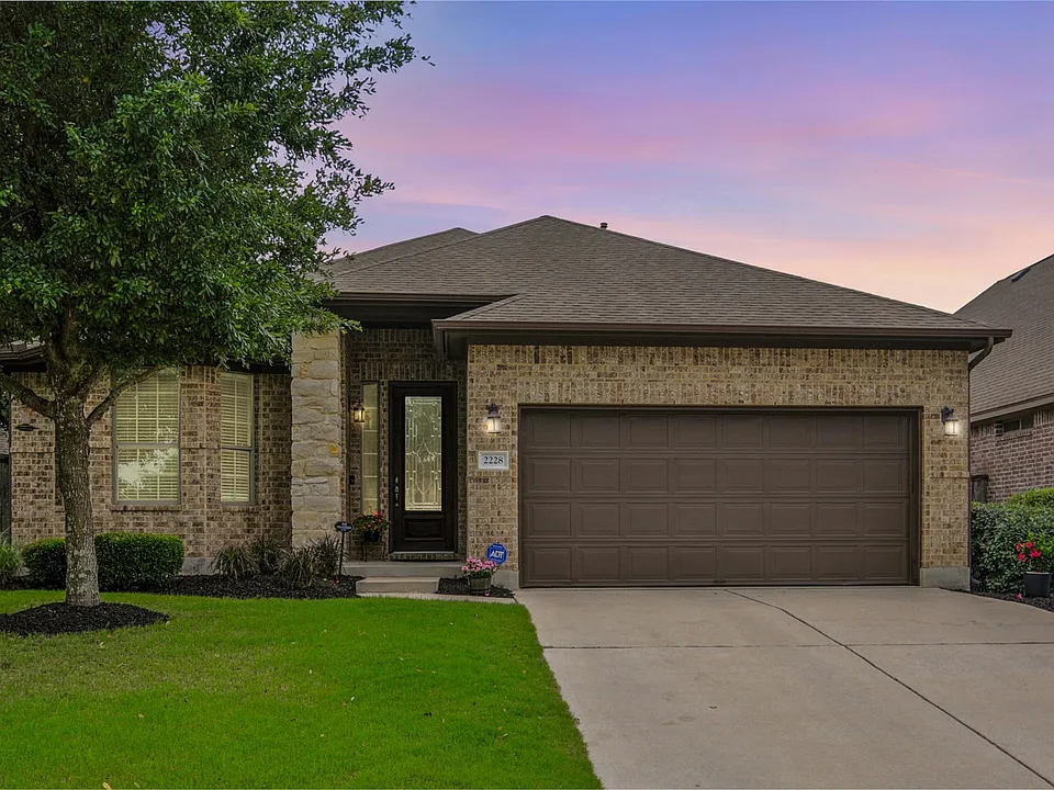 2228 Hilltop Climb Dr