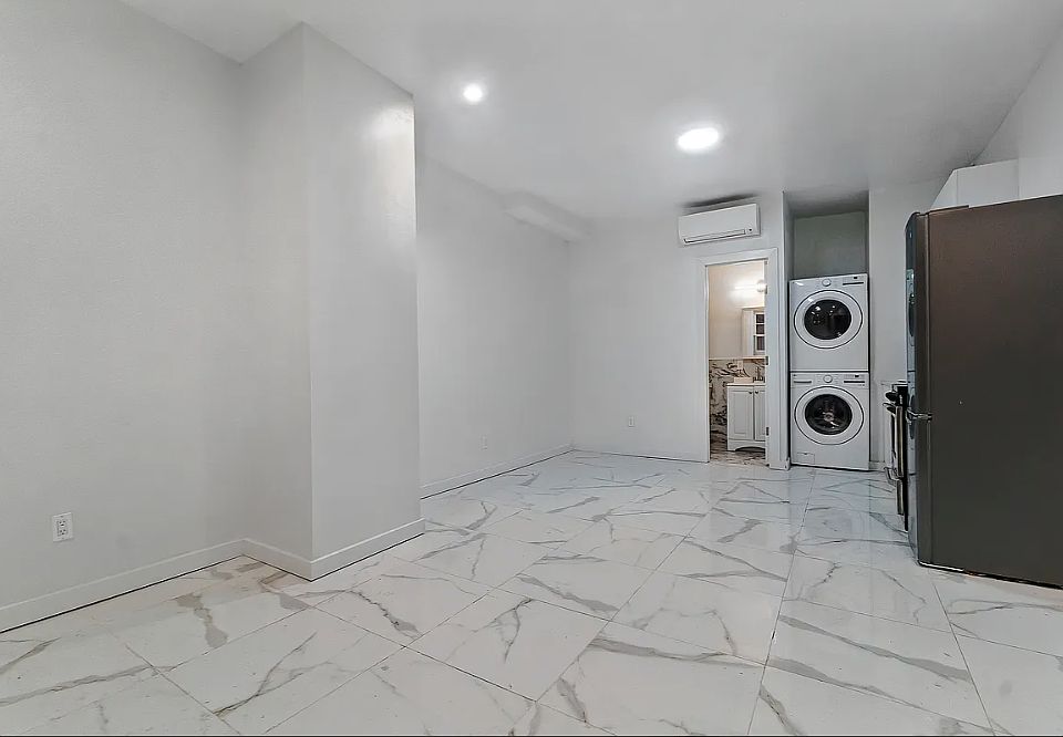 1st image of 623 Union Ave #1F