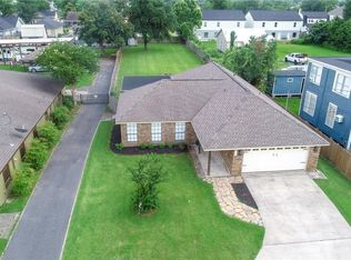 628 Iris St, Lake Charles, LA 70601