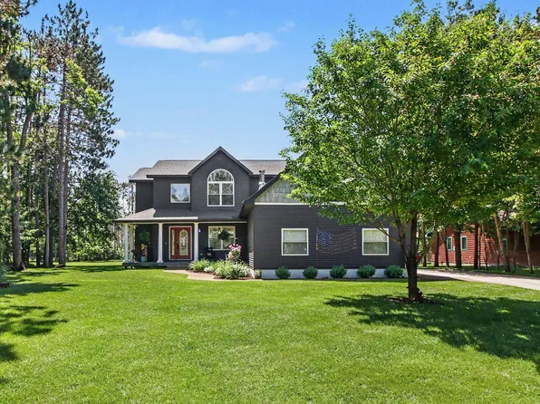 5622 Bent Tree Dr, Gaylord, MI 49735