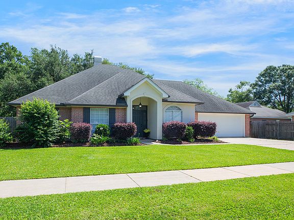 2nd image of 502 River Woods Dr