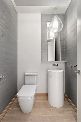 Sold by Douglas Elliman | media 10