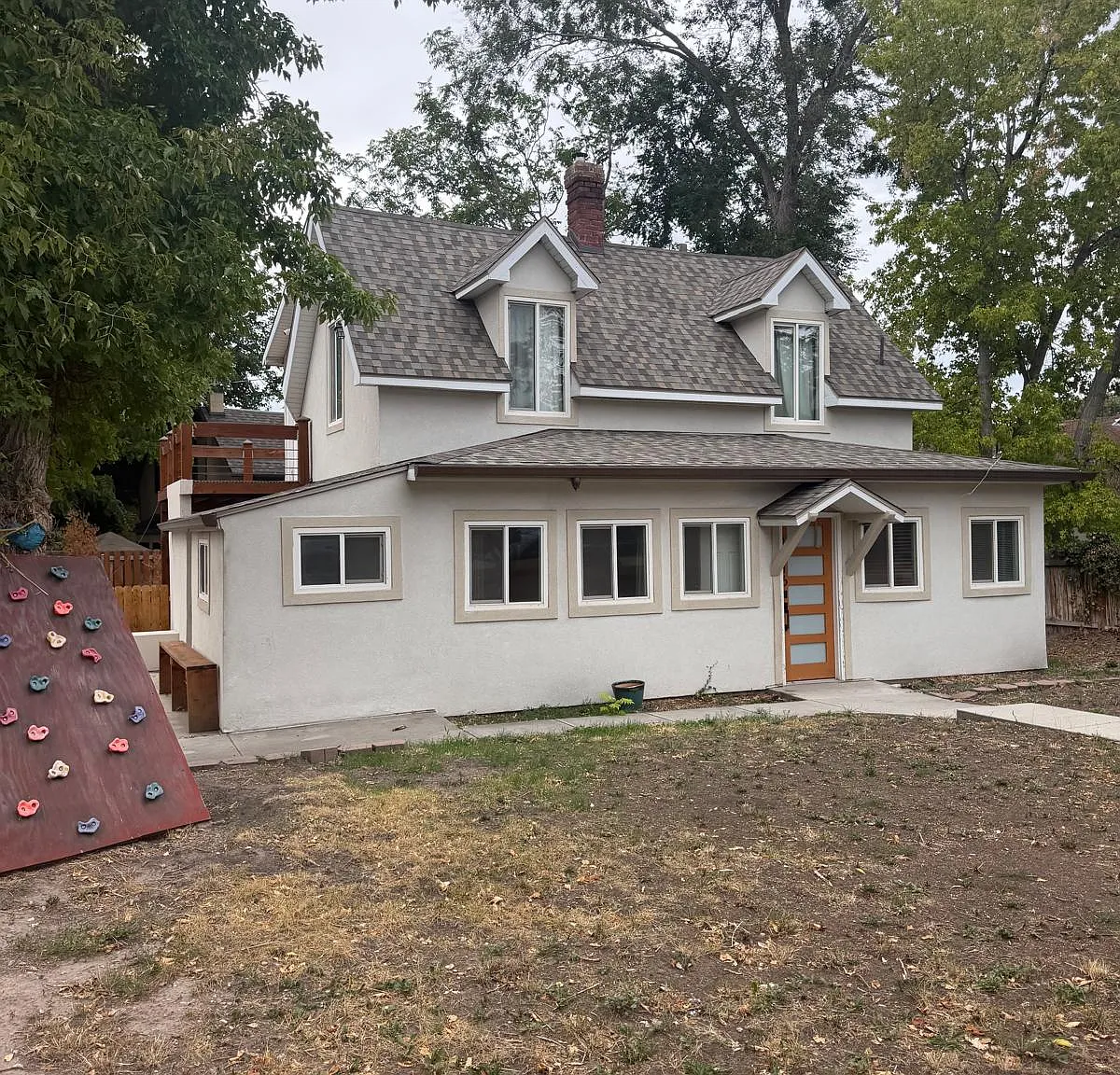 3 bed, 2003 sqft, $3,000 — Photo 1
