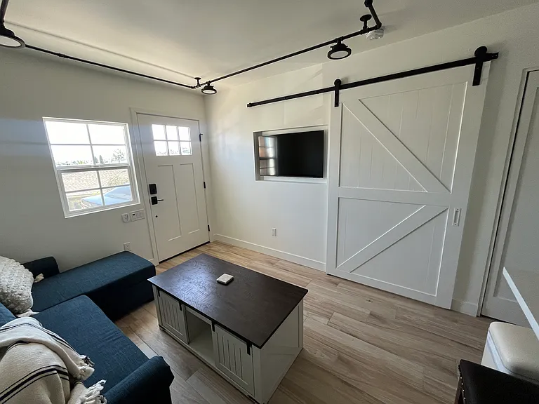 8141 Fairview Ave #2 — Photo 4
