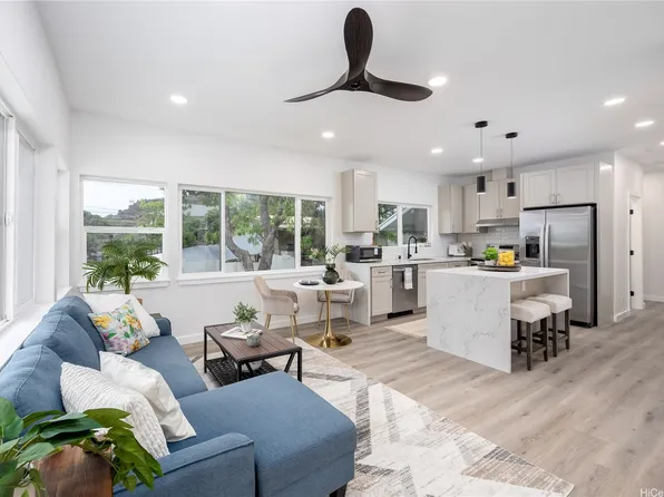 84-1036 Farrington Hwy #B, Waianae, HI 96792