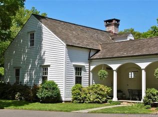 34 Division St, Easton, CT 06612