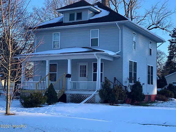 2nd image of 201 E Jerolene St