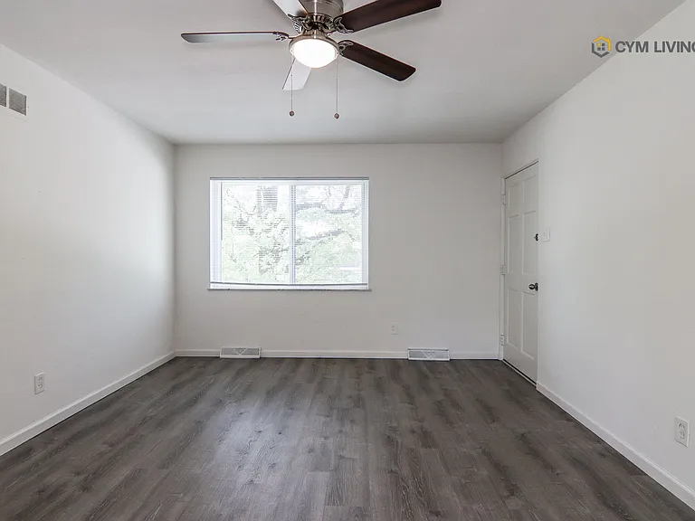 The Anchor Apartments — Photo 15