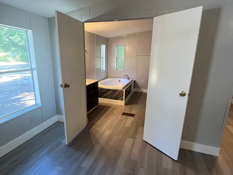 1303 Woodchuck Ave #4 — Photo 14