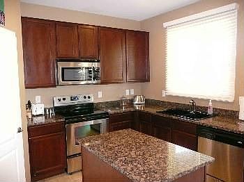4th image of 2234 E Wayland Dr