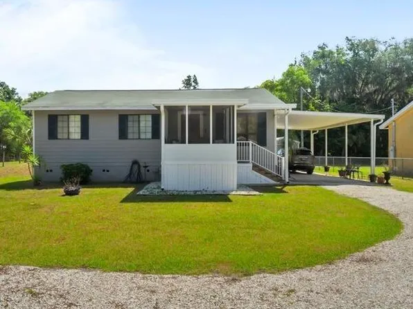 210 PINE Street, East Palatka, FL 32131