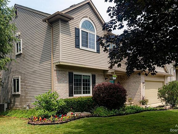 3rd image of 4533 Christina Dr