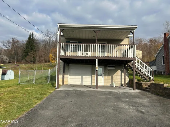 472 Catfish Rd, Duncansville, PA 16635
