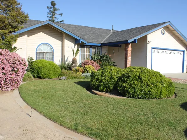 1112 Cottle Ave, Sanger, CA 93657