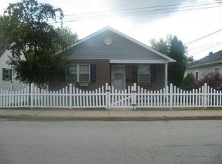 2011 Laveen St, Latrobe, PA 15650