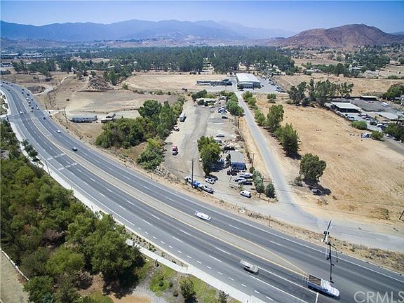 2nd image of 28751 Highway 74