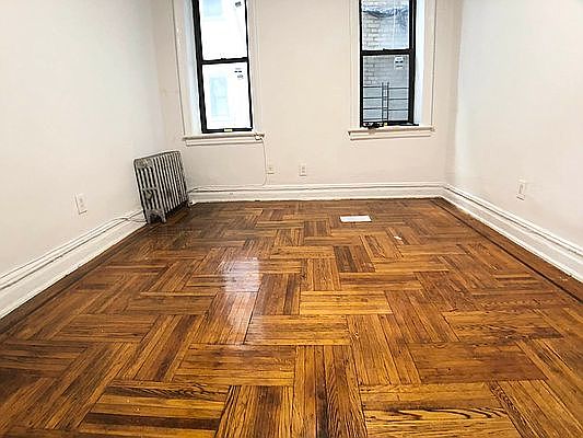 5th image of 18 E 21st St APT A5