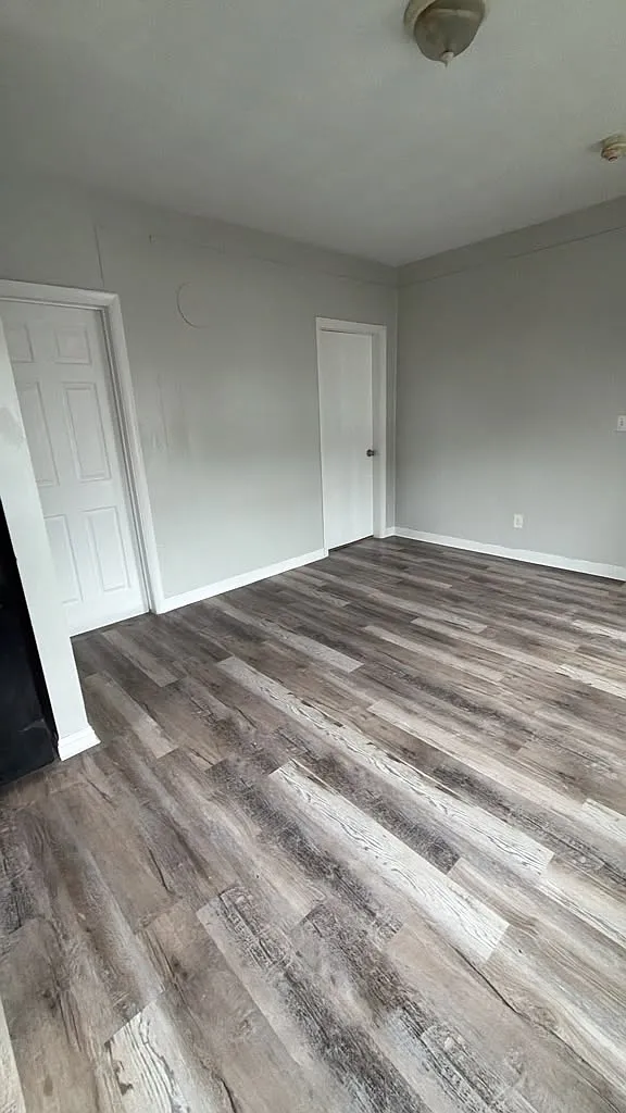 2 bed, $1,650 — Photo 3