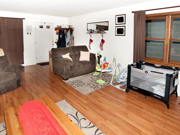 4th image of 10103 High Pine Ct