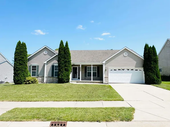 6520 Armstrong Dr, South Bend, IN 46614