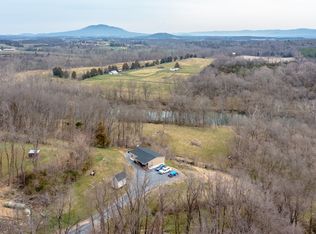 8753 Walnut Bottom Ln, Mount Crawford, VA 22841