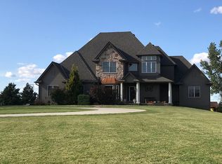 1051 S 17th Ave, Blair, NE 68008
