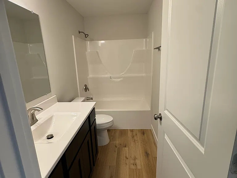 112 E Forest Ave #100 — Photo 13