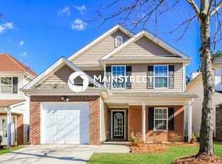 11236 James Madison Dr, Hampton, GA 30228