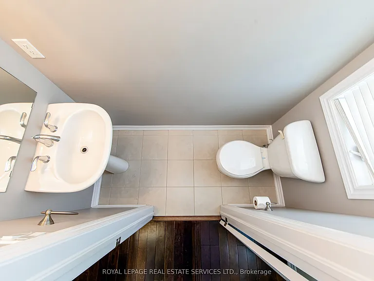 2435 Greenwich Dr #35 — Photo 23