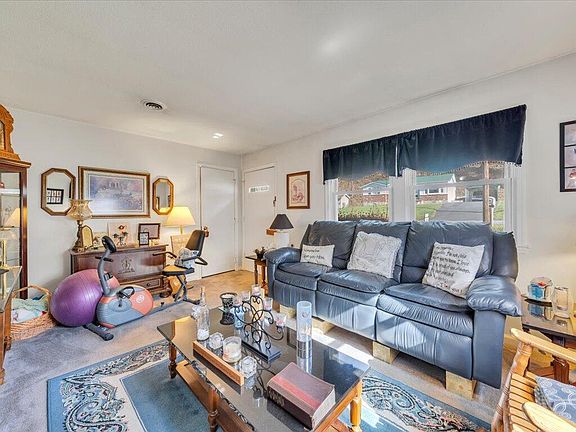 4th image of 334 Miles Rd