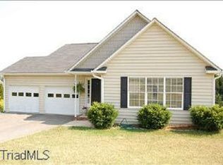 6028 Holder Rd, Clemmons, NC 27012