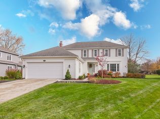 3313 Bradfords Gate, Rocky River, OH