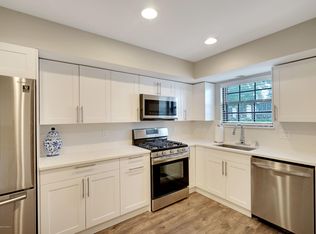 47 Apple Dr, Spring Lake, NJ 07762