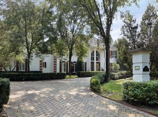 1427 Lakewood Dr, Lake Forest, IL