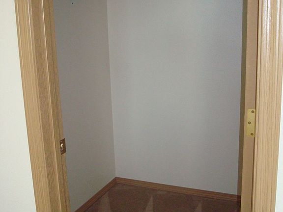 5th image of 8308 47th Ave NE APT 357