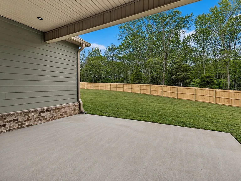 1749 Powell Rd — Photo 46