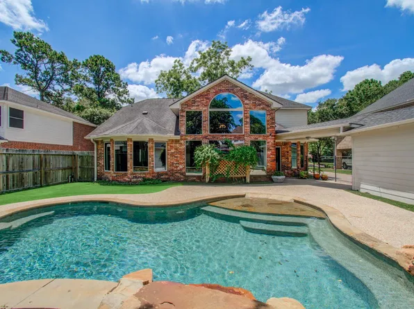 11810 Rue Beaujon Ct, Tomball, TX 77377