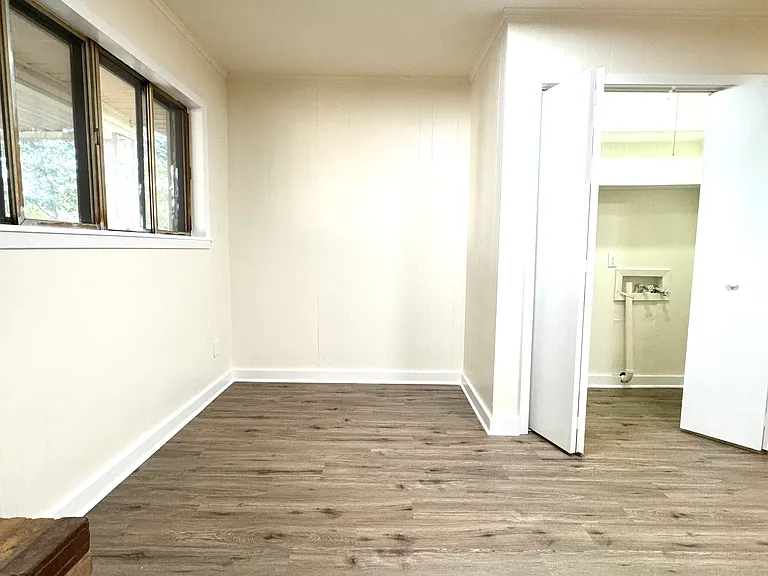 601 Ravenwood Dr — Photo 16