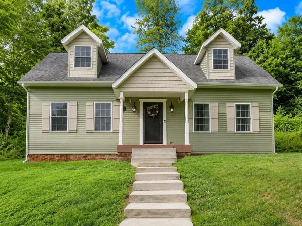 11556 Maysville Williams Rd, Logan, OH 43138