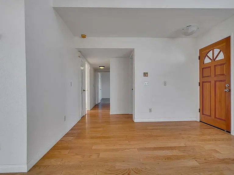 4639 Executive Dr #68 — Photo 6