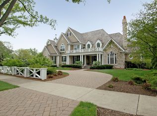 442 E 8th St, Hinsdale, IL 60521