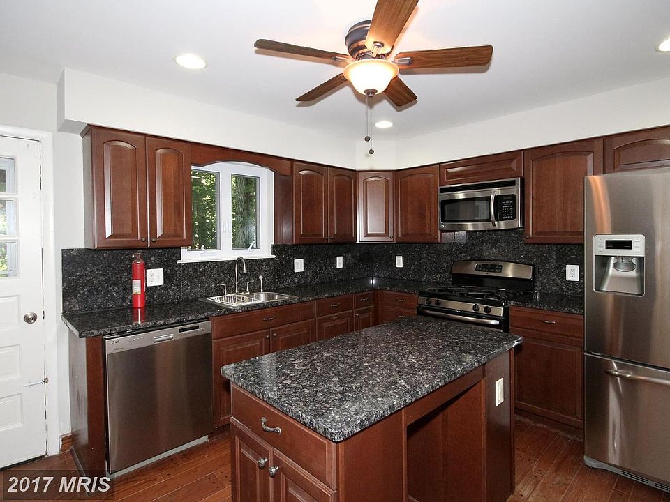 2nd image of 5010 Fleming Dr