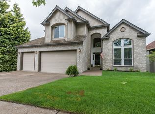 2140 Alpine Dr, West Linn, OR 97068