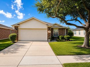 110 Rodeo Dr, Manvel, TX 77578